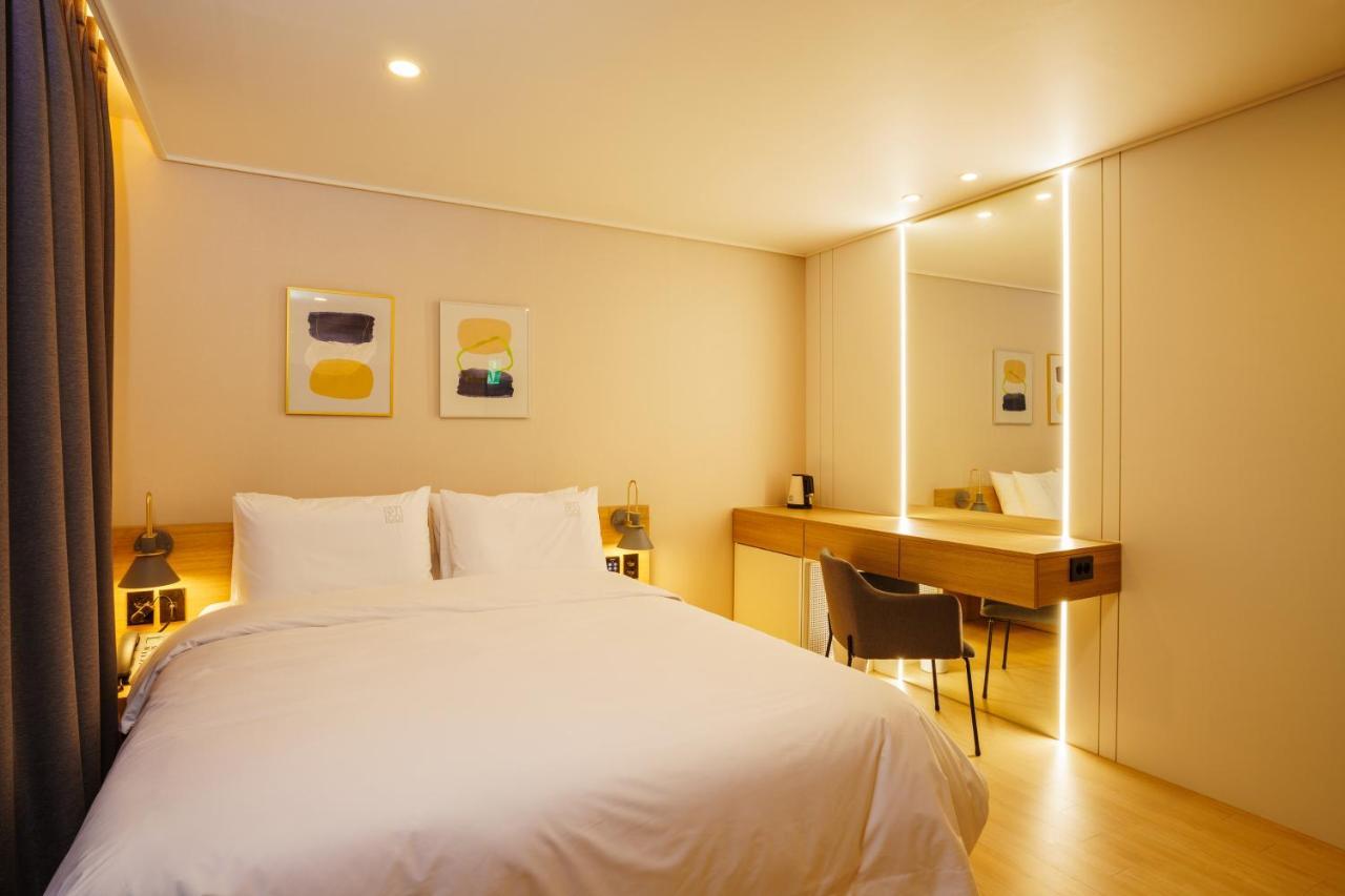 Hotel Pico 统营市 外观 照片