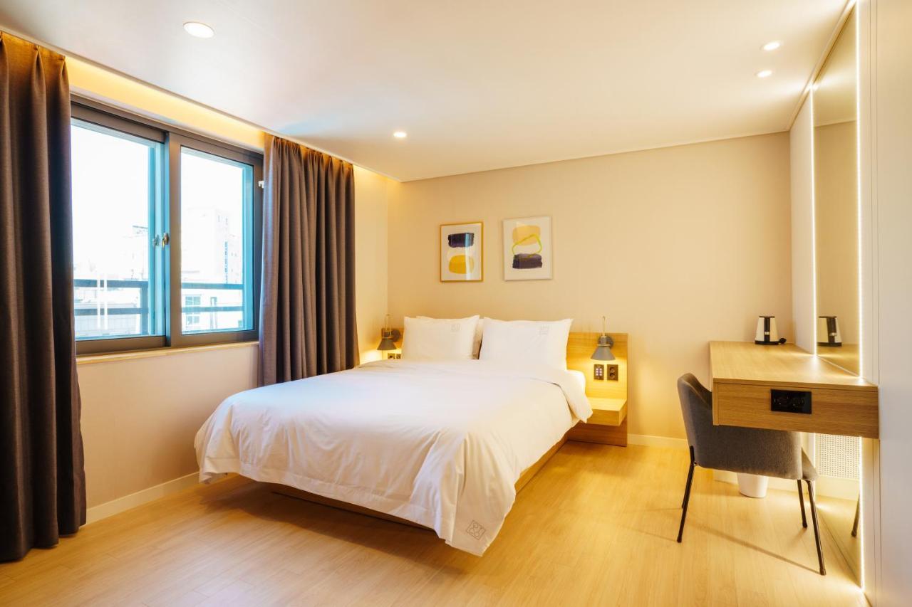 Hotel Pico 统营市 外观 照片