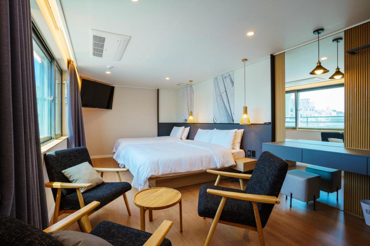 Hotel Pico 统营市 外观 照片