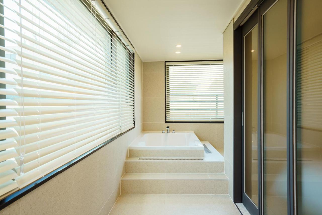 Hotel Pico 统营市 外观 照片