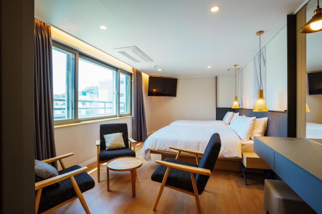 Hotel Pico 统营市 外观 照片