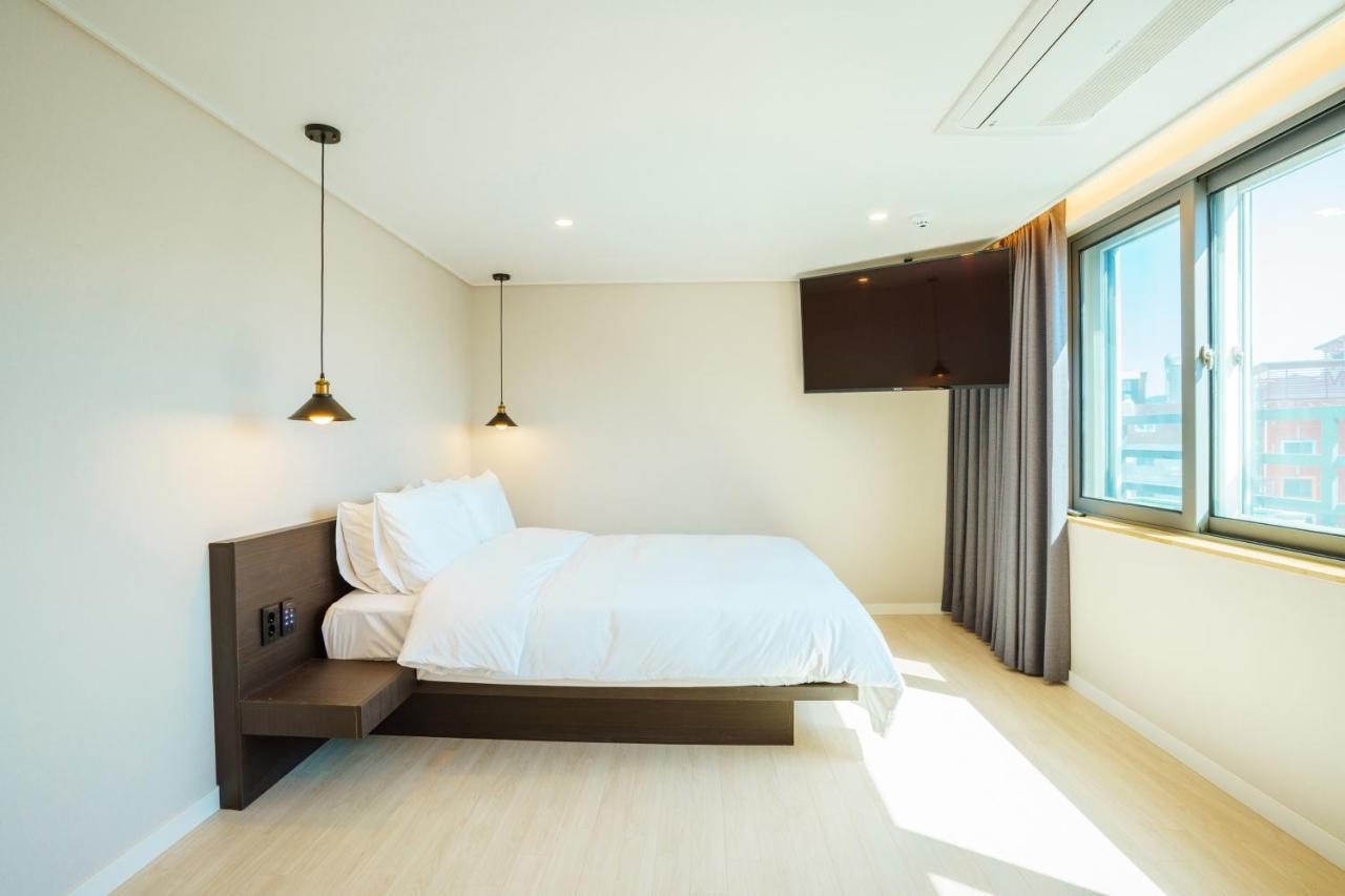 Hotel Pico 统营市 外观 照片